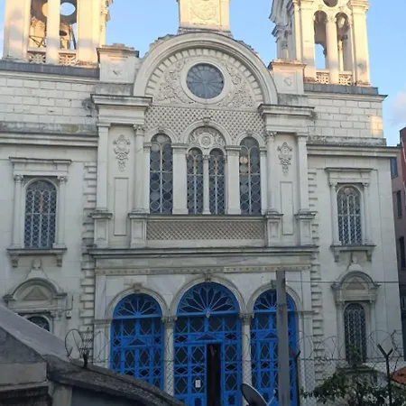 בית אירוח Yellow Bull איסטמבול