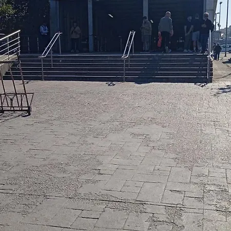 Yellow Bull בית אירוח איסטמבול